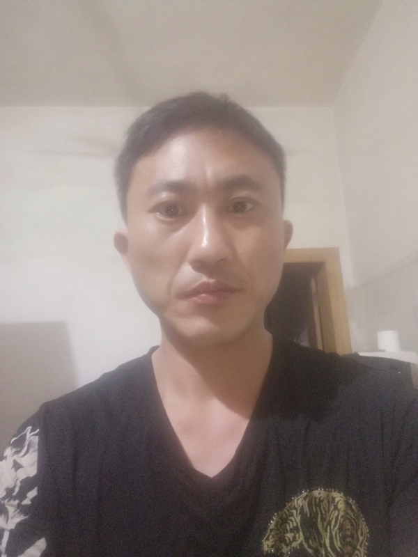 真爱无悔的第一张照片--龙岩相亲服务中心
