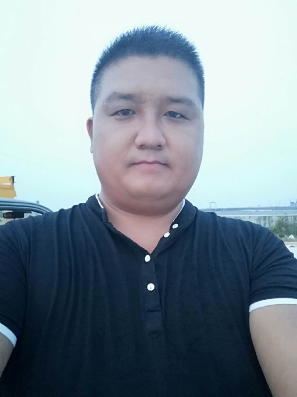浮华的第一张照片--龙岩相亲服务中心