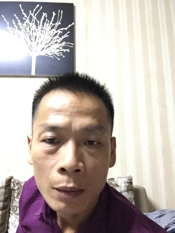 alongzhe的第一张照片--龙岩相亲服务中心