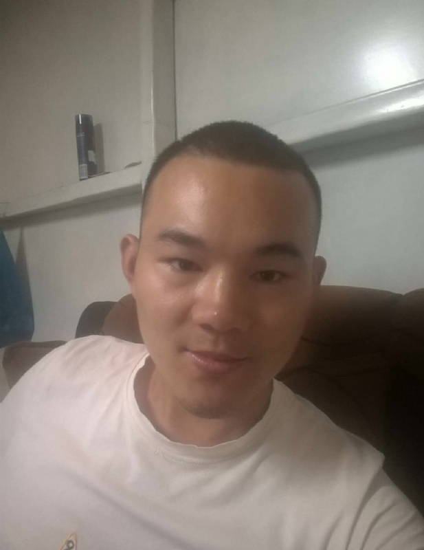 小強。。的第一张照片--龙岩相亲服务中心