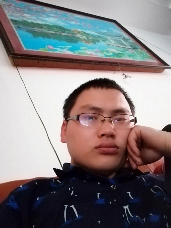 90男孩的第一张照片--龙岩相亲服务中心