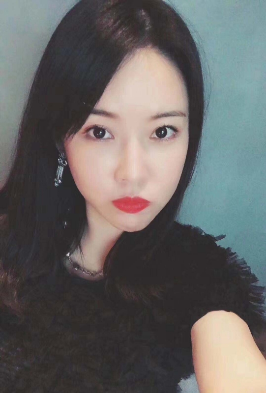 李莉的第二张照片--龙岩相亲服务中心