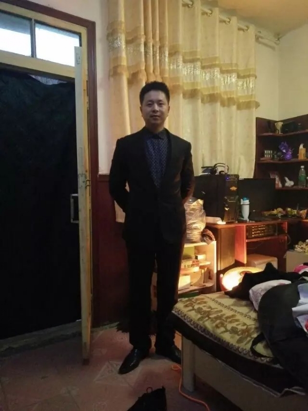 亮亮的第一张照片--龙岩相亲服务中心