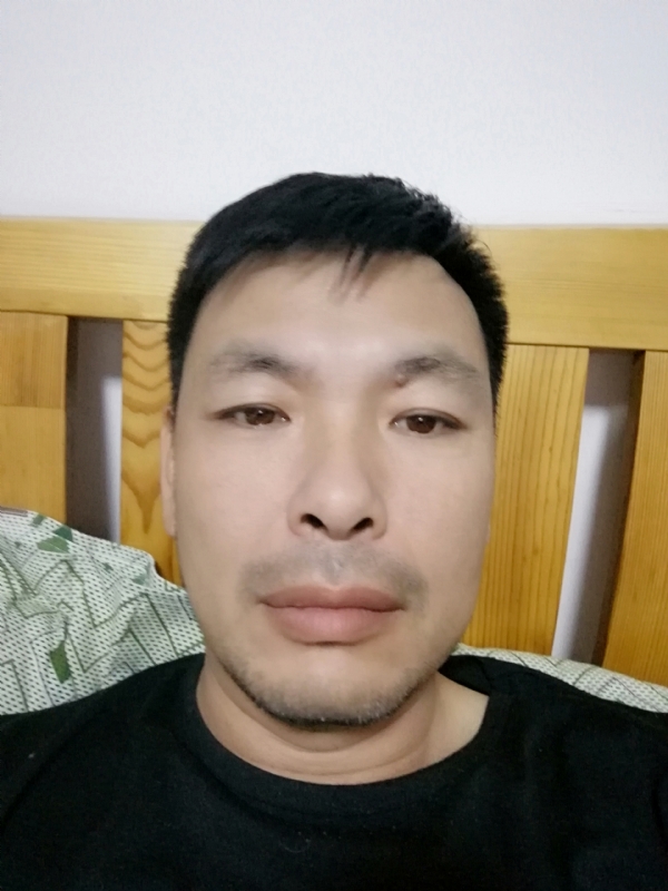 不爱当牛的第一张照片--龙岩相亲服务中心