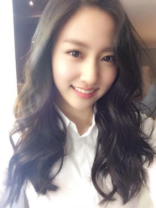 等爱的易微的第一张照片--龙岩相亲服务中心
