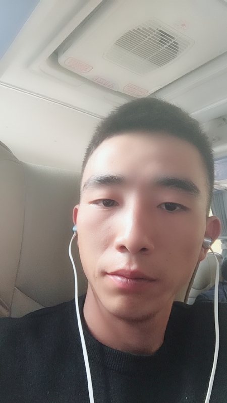 九二年的猴子的第一张照片--龙岩相亲服务中心