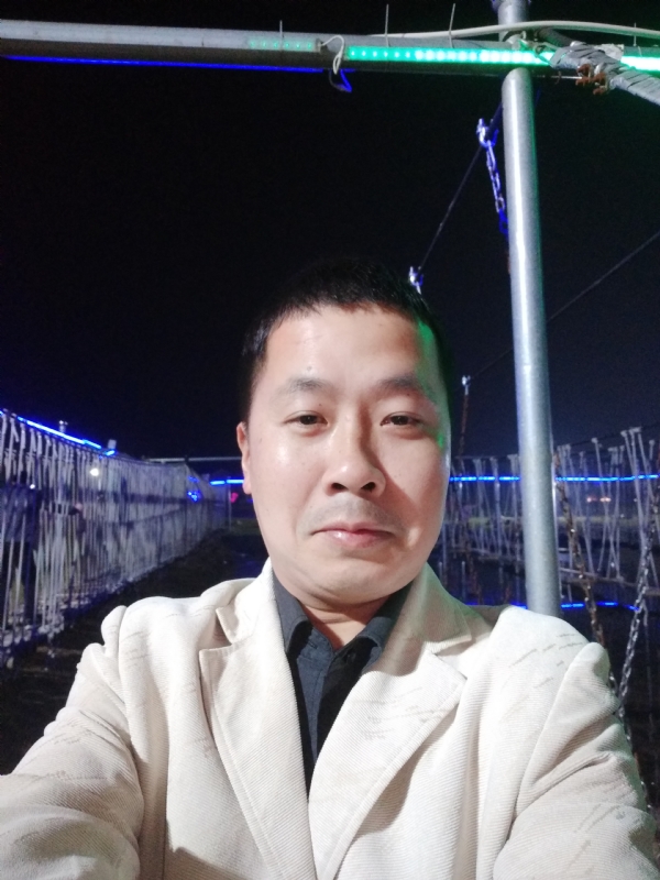 阿峰的第一张照片--龙岩相亲服务中心