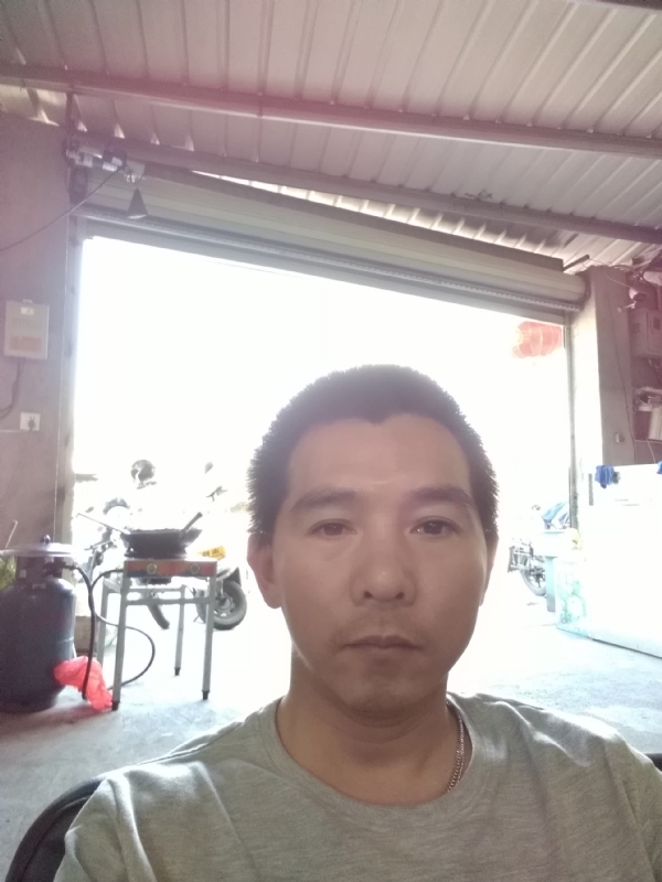 龙骑士的第一张照片--龙岩相亲服务中心