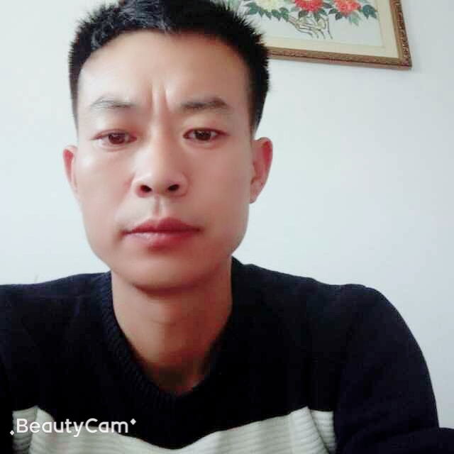 风中追风的第一张照片--龙岩相亲服务中心