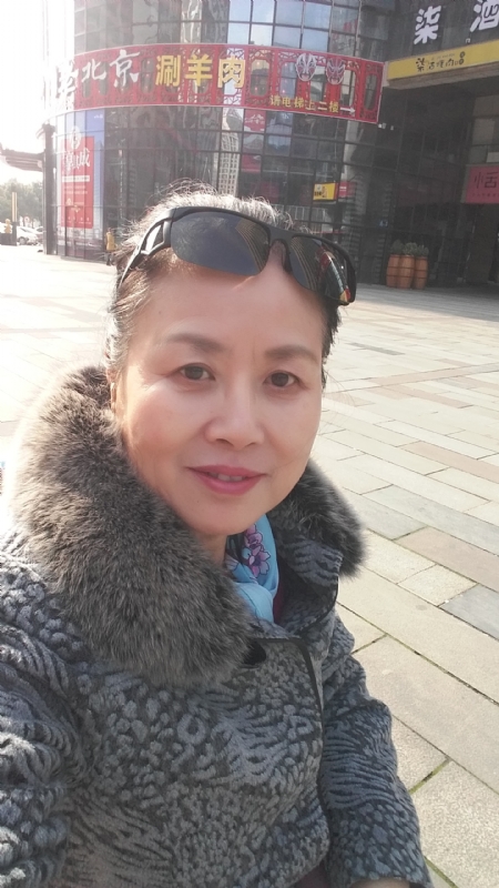 公主婆婆的第二张照片--龙岩相亲服务中心