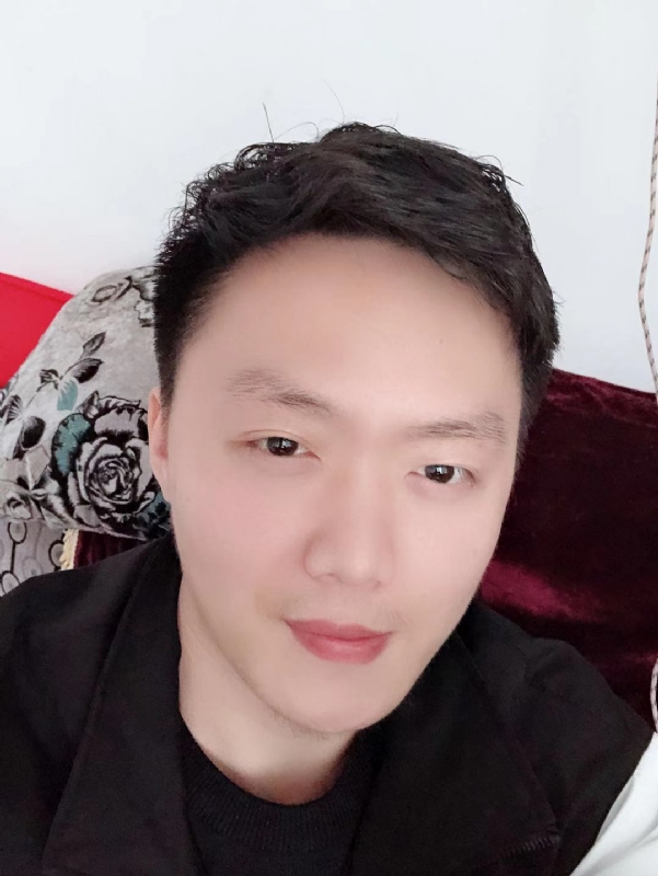 执迷的鲸鱼的第一张照片--龙岩相亲服务中心