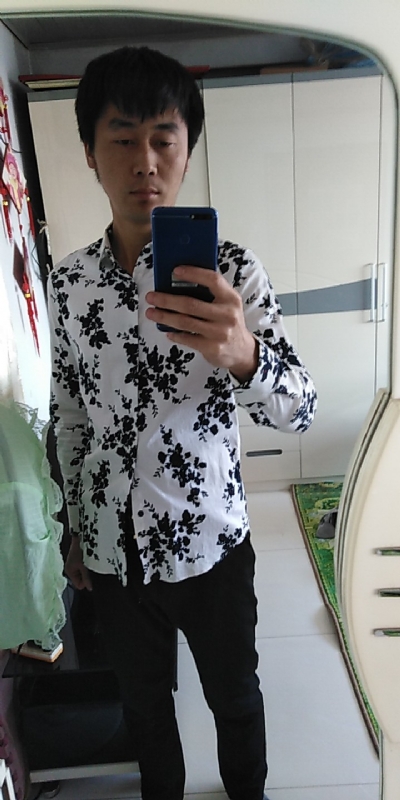兰若寺里的书生的第一张照片--龙岩相亲服务中心