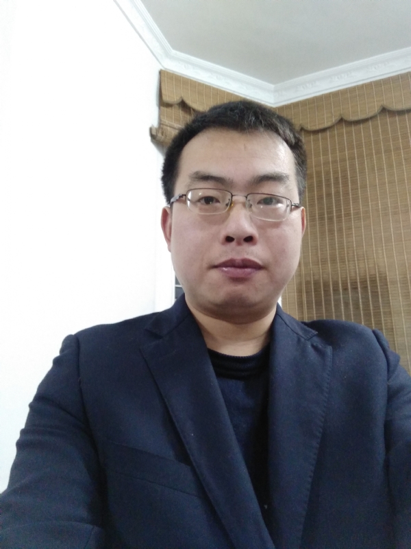 简单爱的第一张照片--龙岩相亲服务中心