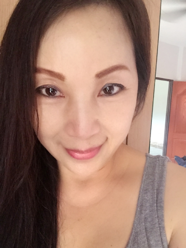 ying的第一张照片--龙岩相亲服务中心