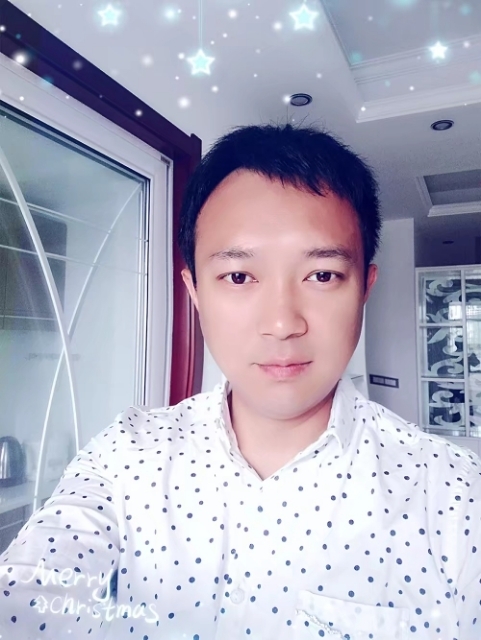 真诚小哥的第一张照片--龙岩相亲服务中心