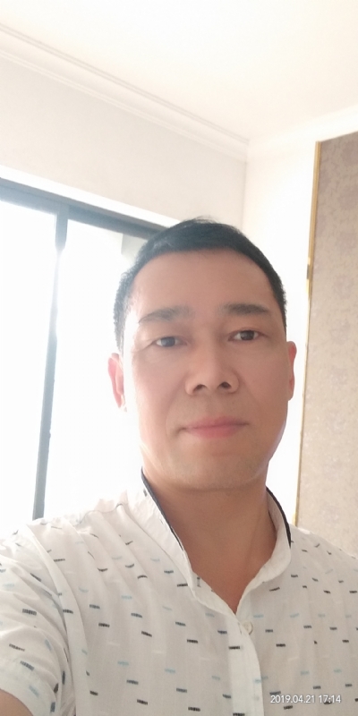 朝望大海的第一张照片--龙岩相亲服务中心