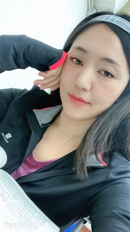 飄兒的第二张照片--龙岩相亲服务中心