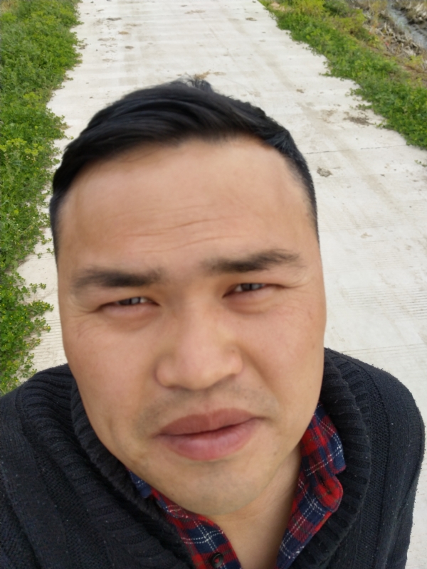 SJ清风徐来的第一张照片--龙岩相亲服务中心