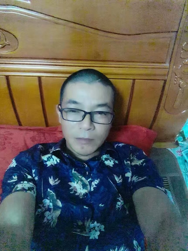 坚信就是你的第一张照片--龙岩相亲服务中心