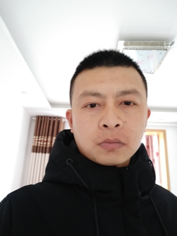 吴伟899的第一张照片--龙岩相亲服务中心