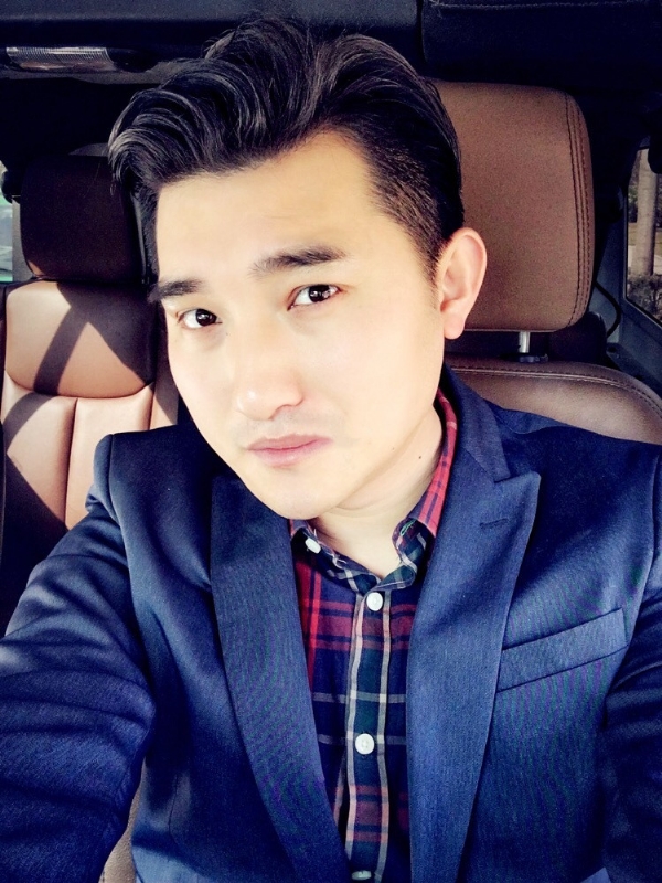 奋斗的第三张照片--龙岩相亲服务中心