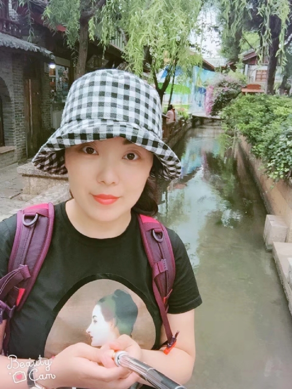 乐妞的第三张照片--龙岩相亲服务中心
