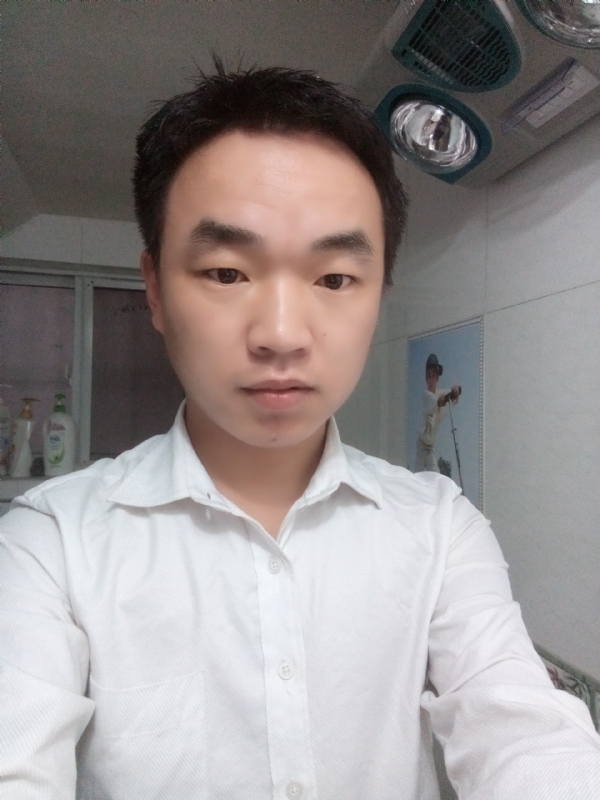 夜凉露沾衣的第二张照片--龙岩相亲服务中心