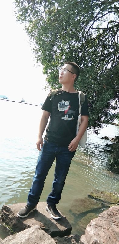后来的我们的第一张照片--龙岩相亲服务中心