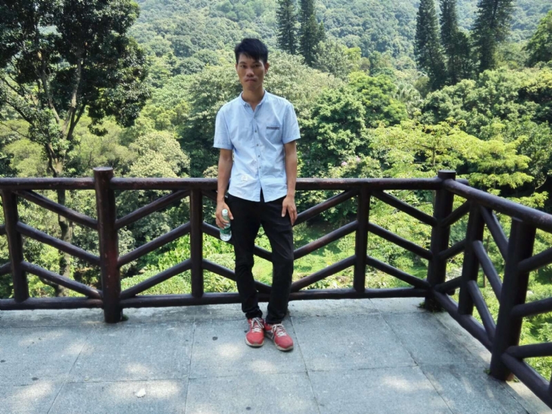 小进的第一张照片--龙岩相亲服务中心