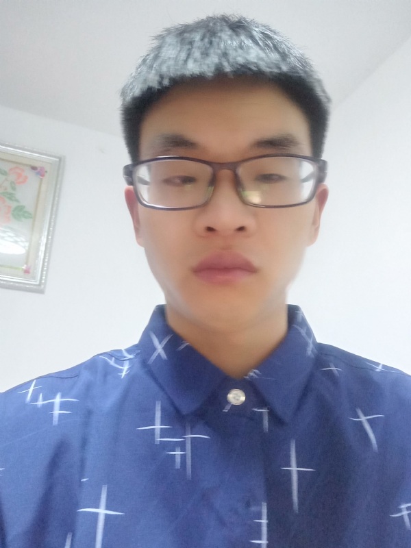 搬砖小伙的第一张照片--龙岩相亲服务中心