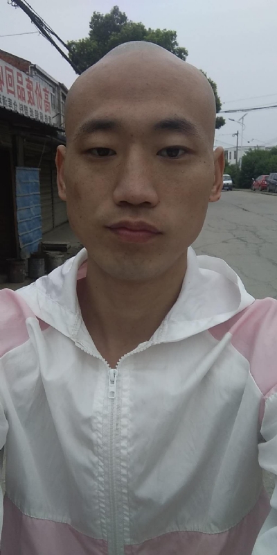 花花公子的第一张照片--龙岩相亲服务中心