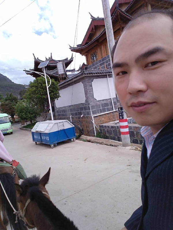 当代军人的第一张照片--龙岩相亲服务中心