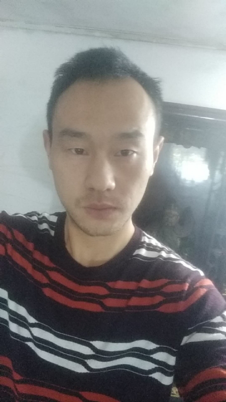 张浩浩的第一张照片--龙岩相亲服务中心