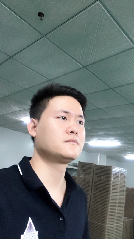伟的第一张照片--龙岩相亲服务中心