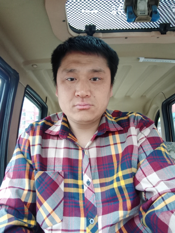 随缘的第一张照片--龙岩相亲服务中心