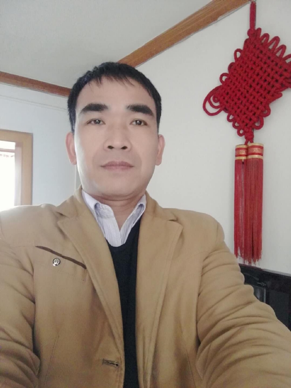 mm的第三张照片--龙岩相亲服务中心