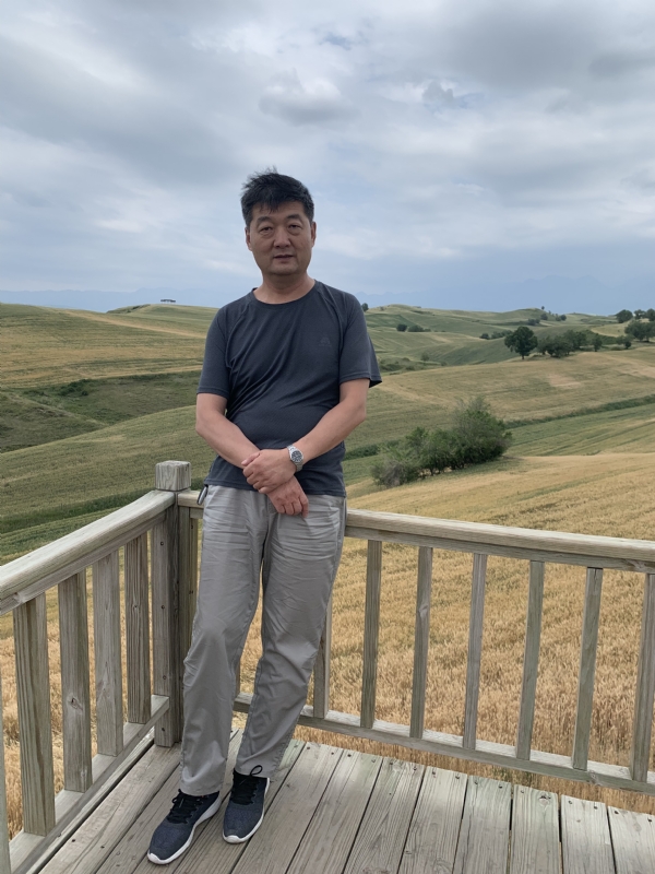 顺其自然的第一张照片--龙岩相亲服务中心