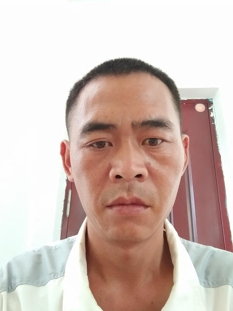 寻爱的第一张照片--龙岩相亲服务中心
