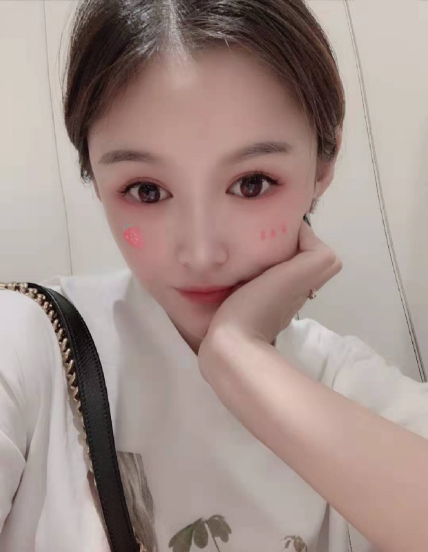 fei菲儿的第一张照片--龙岩相亲服务中心