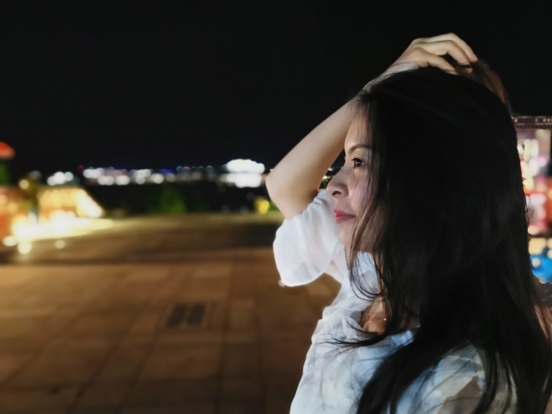 yiyi的第一张照片--龙岩相亲服务中心