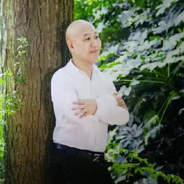 郑鑫牵手的第一张照片--龙岩相亲服务中心