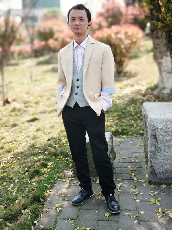 四叶草的第一张照片--龙岩相亲服务中心