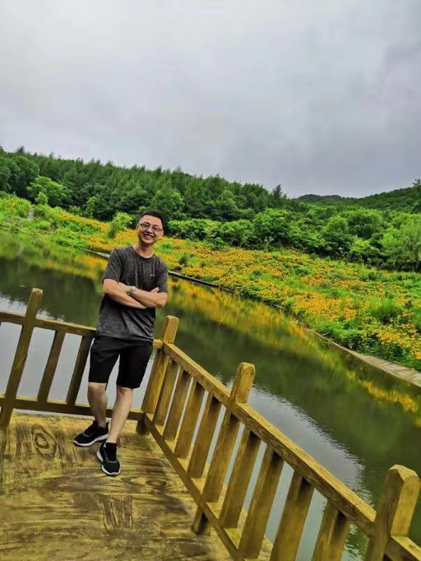 正能量的第三张照片--龙岩相亲服务中心