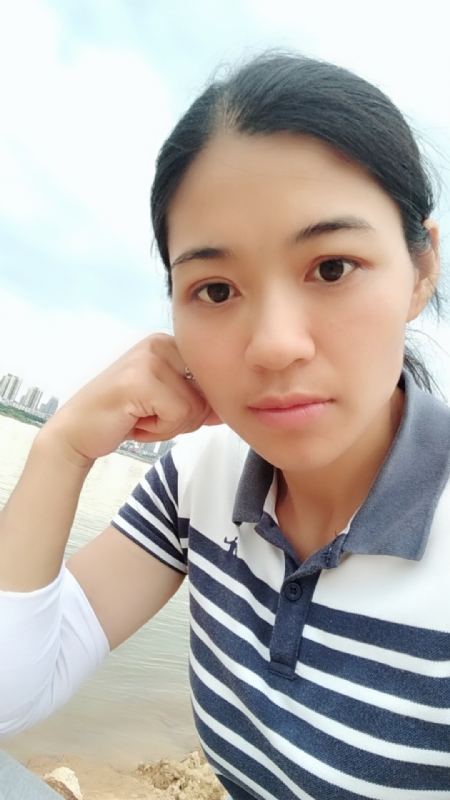 梅子的第一张照片--龙岩相亲服务中心