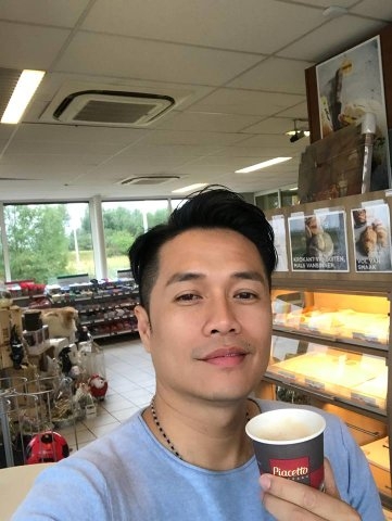 短歌的第一张照片--龙岩相亲服务中心