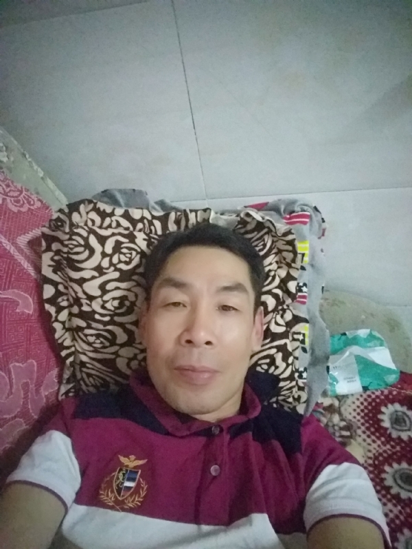 随缘的第一张照片--龙岩相亲服务中心