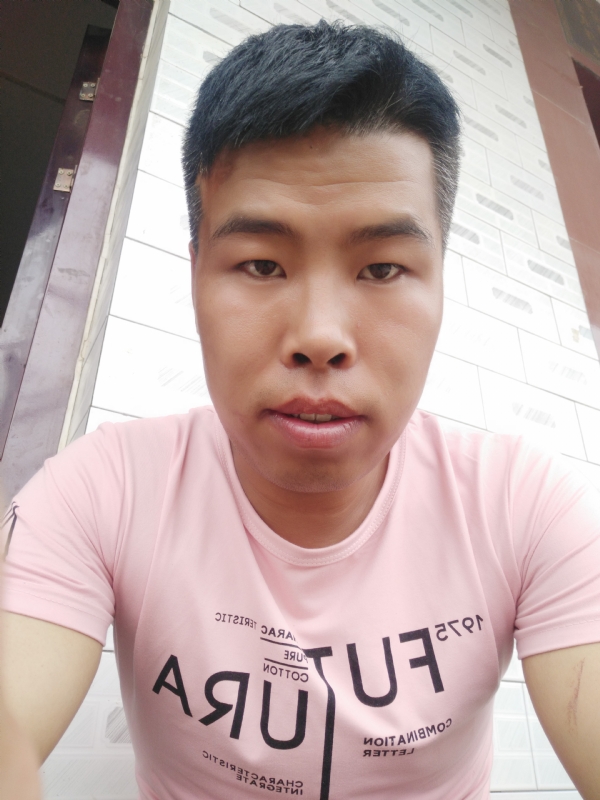 守护爱情的第一张照片--龙岩相亲服务中心