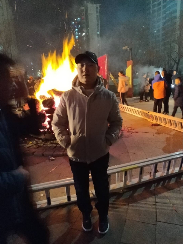 爱情里的俩个人的第二张照片--龙岩相亲服务中心