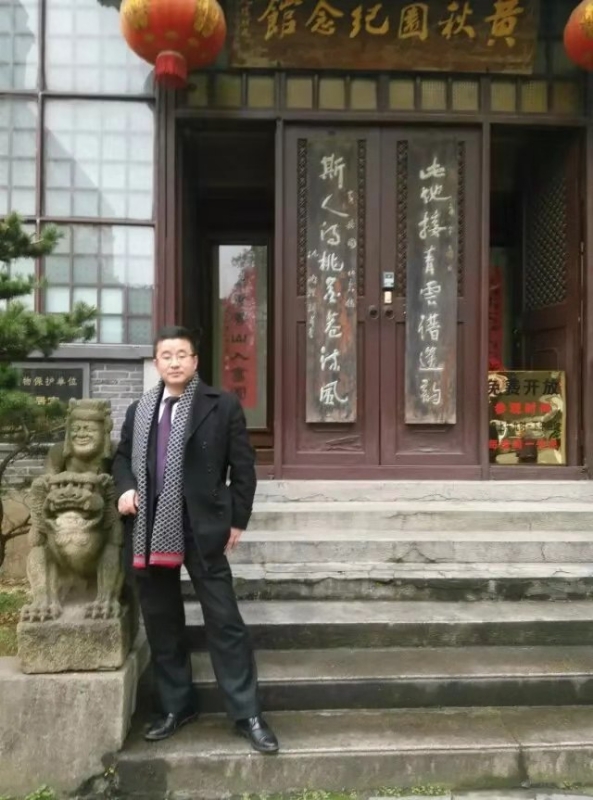 淡定牛魔王的第二张照片--龙岩相亲服务中心