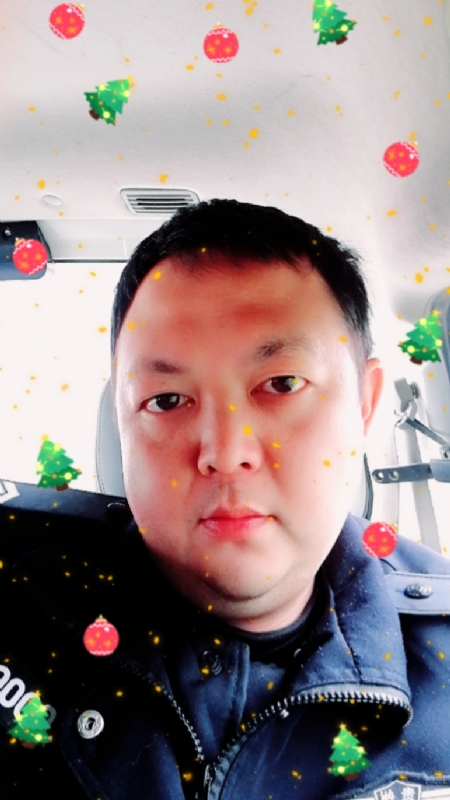 恨孤独的第一张照片--龙岩相亲服务中心